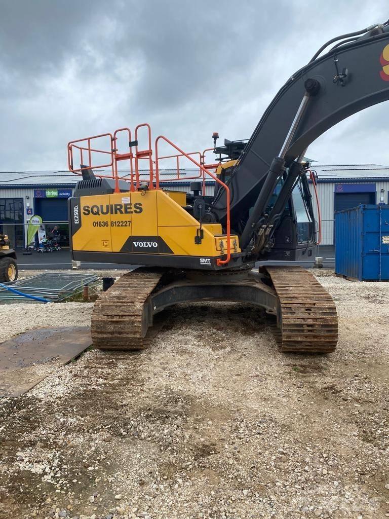 Volvo EC250 E L Excavadoras de cadenas