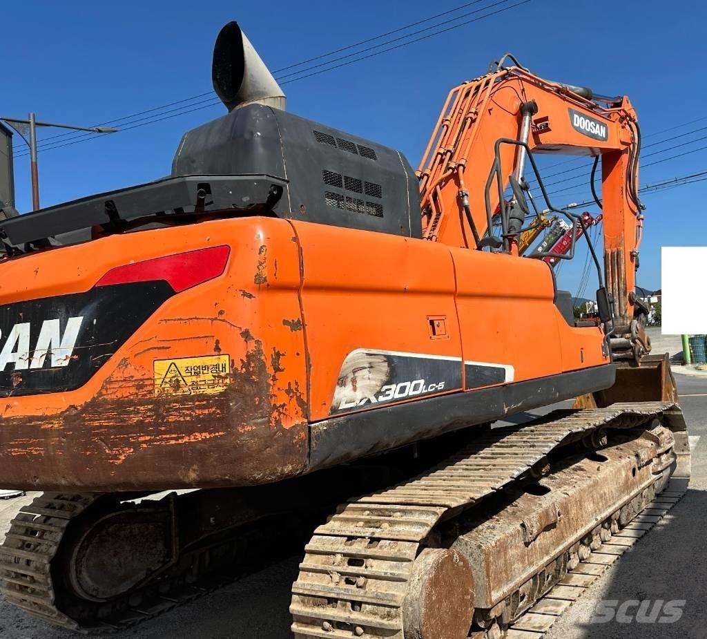 Doosan DX 300 LC-3 Excavadoras de cadenas