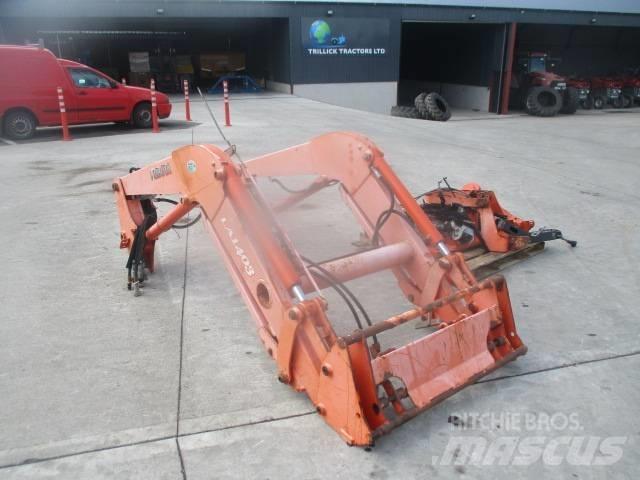 Kubota LA1403 Loader Tractores