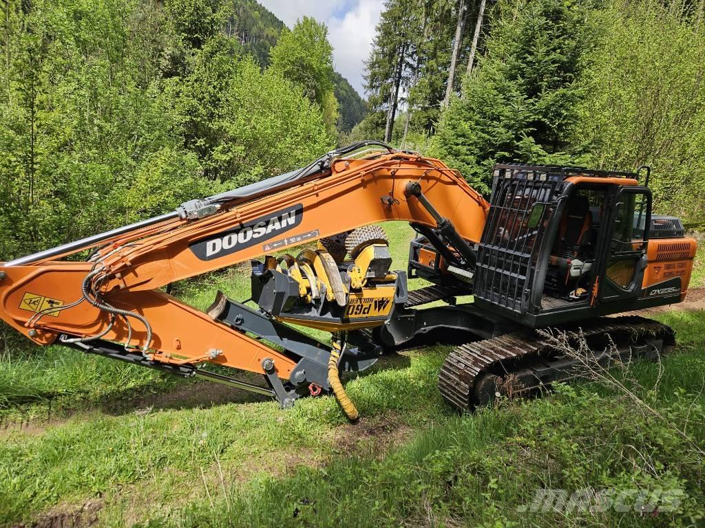 Doosan DX 235 NLC - 5 Excavadoras
