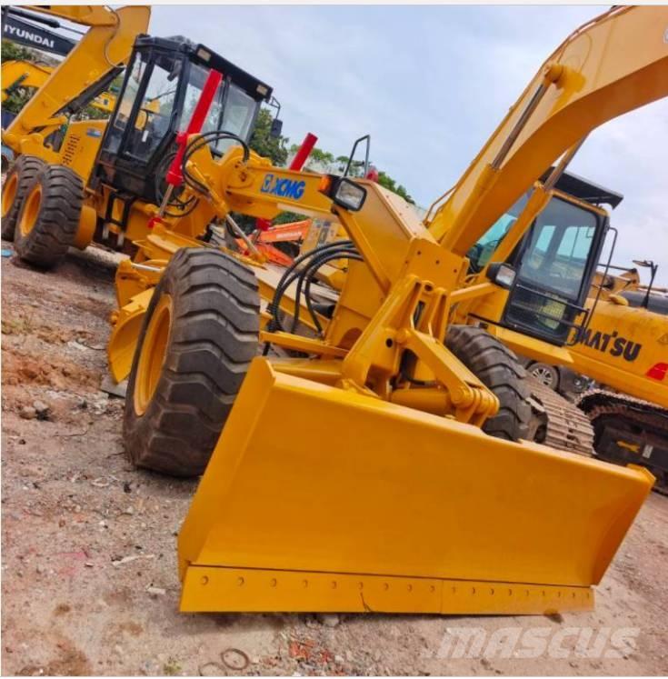 XCMG GR 215 Motoniveladoras