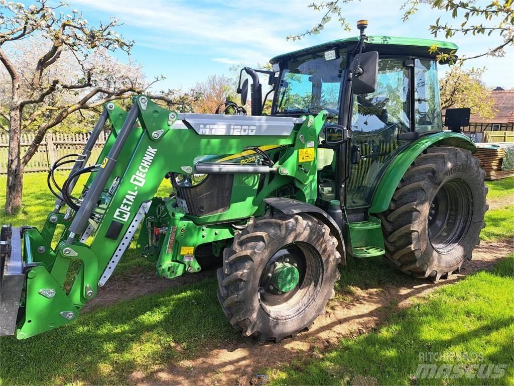 John Deere 5058E Tractores
