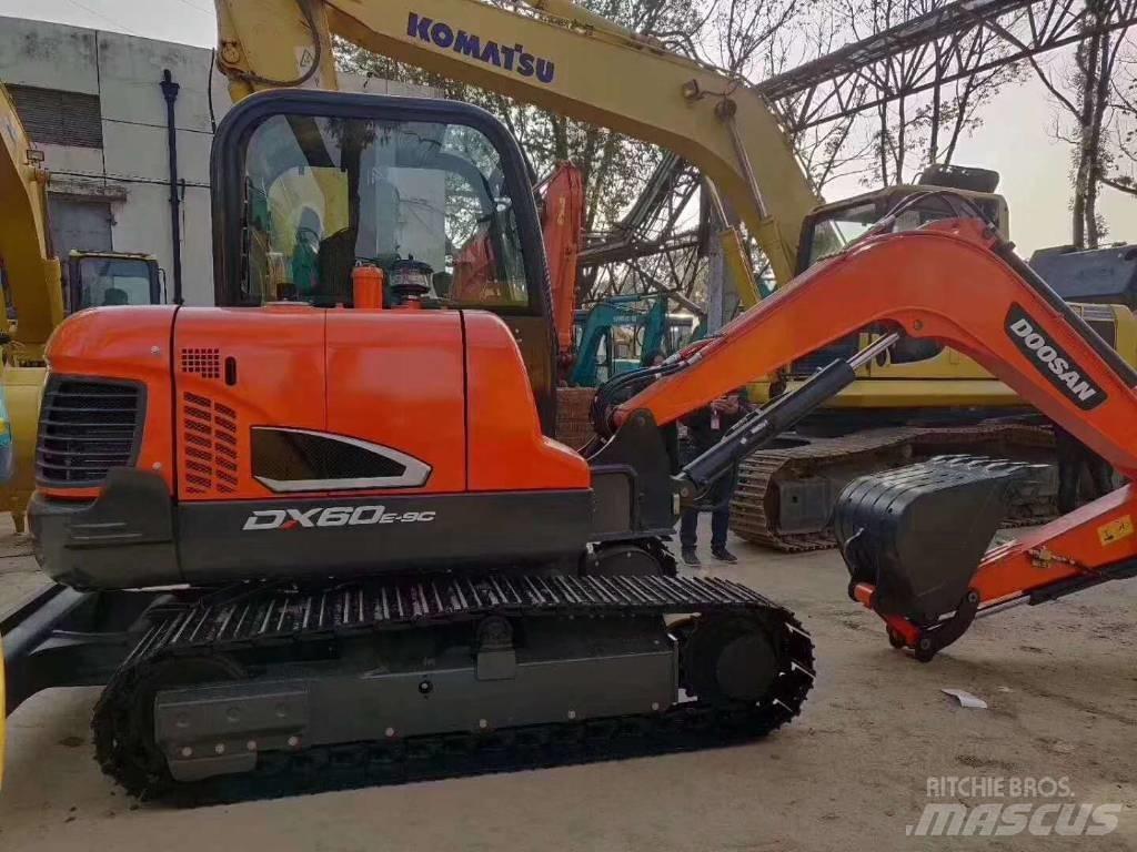 Doosan DX 60-9C Excavadoras de cadenas
