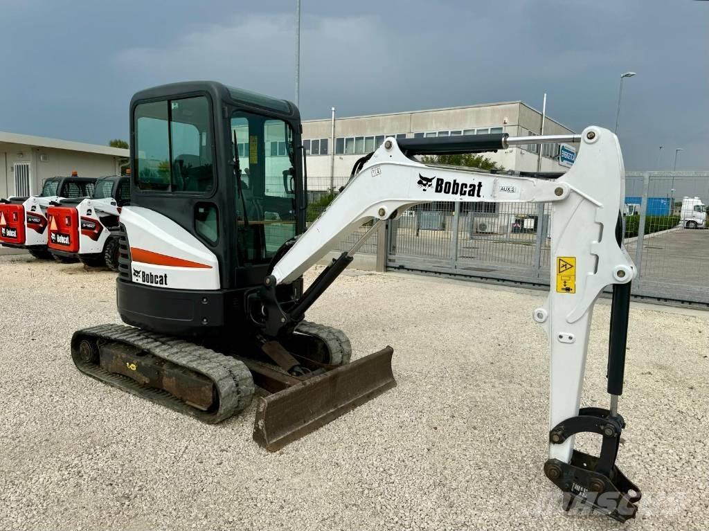 Bobcat E 26 EM Mini excavadoras < 7t