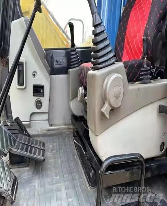 Hyundai 80VS Excavadoras de cadenas