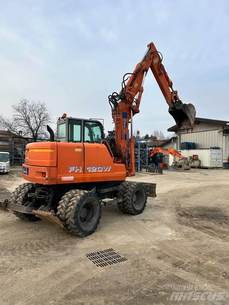 Fiat-Hitachi fh 120 Excavadoras de ruedas