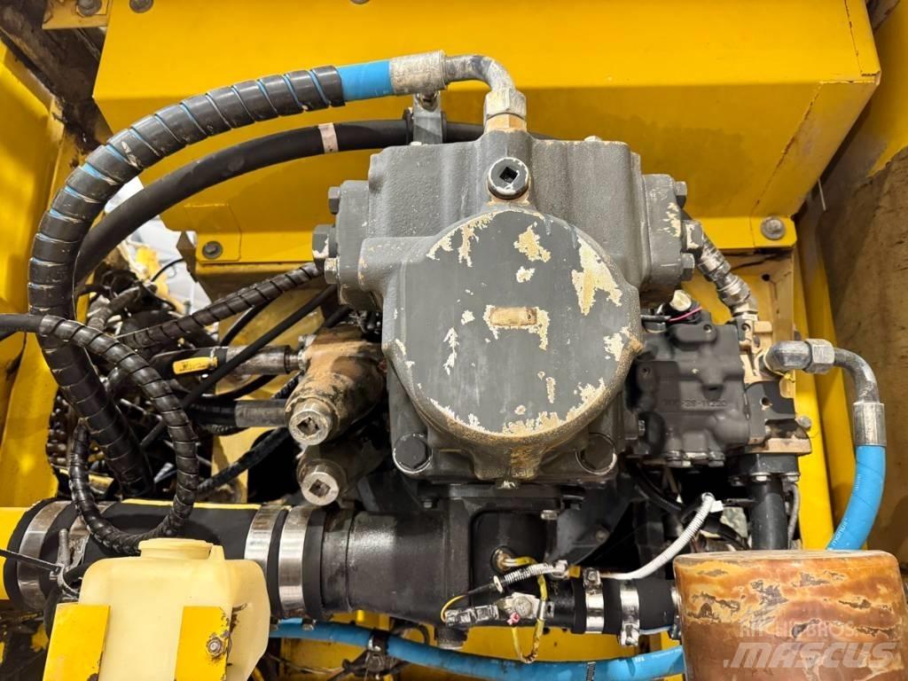 Komatsu PC 490 LC-10 Excavadoras de cadenas