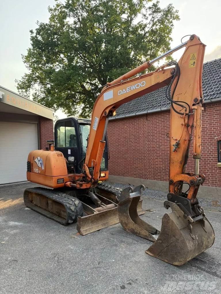 Daewoo 55-V Mini excavadoras < 7t