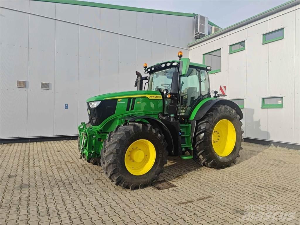 John Deere 6R 250 Tractores