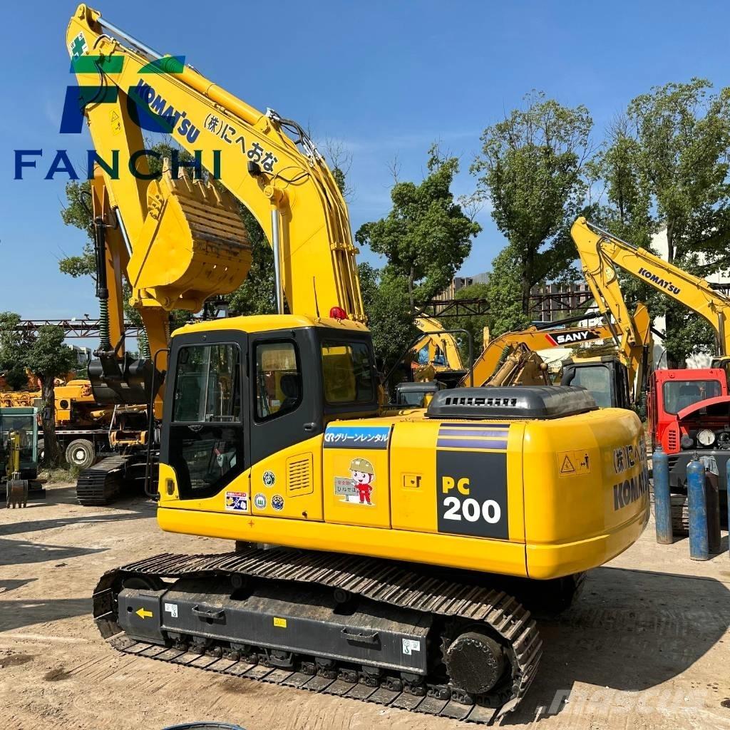 Komatsu PC 200-8 Excavadoras de cadenas