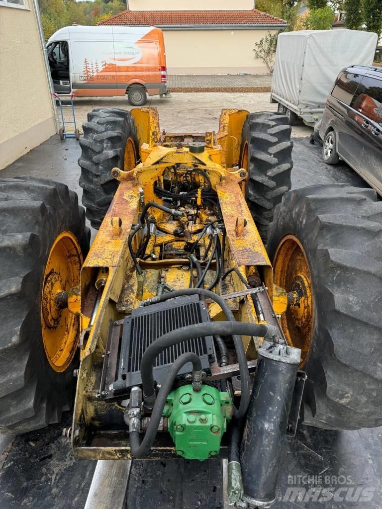 John Deere 540 B Arrastrador de troncos
