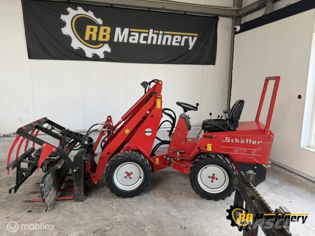 Schäffer 217 S Cargadoras sobre ruedas