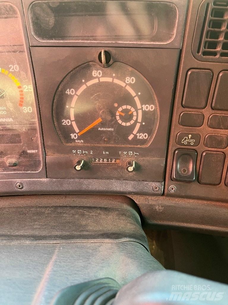 Scania P 94 L 310 Cabezas tractoras
