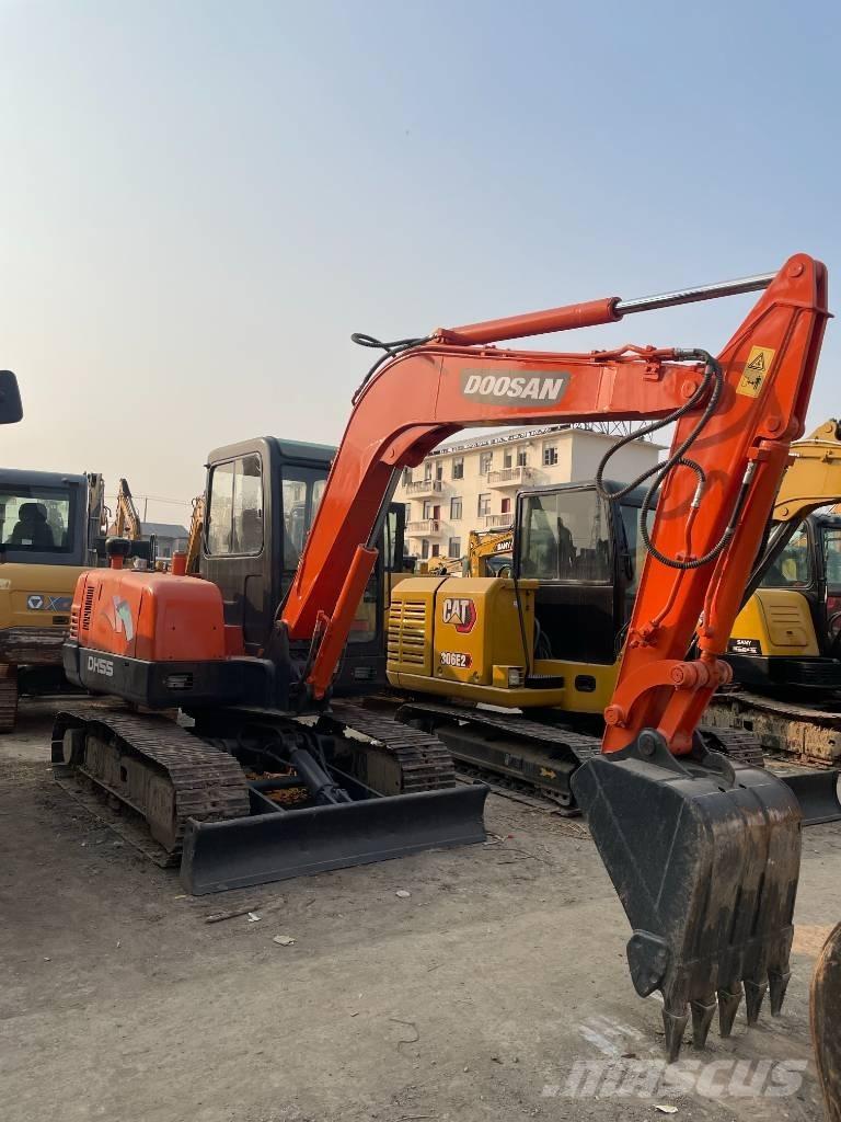 Doosan DH 55 Mini excavadoras < 7t