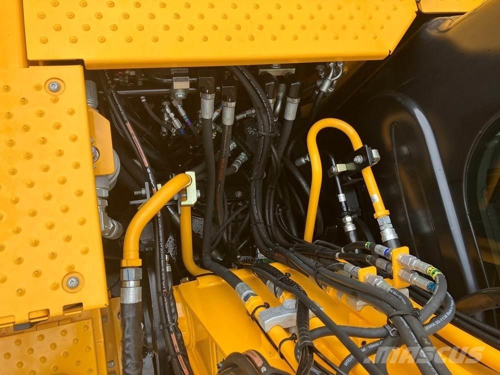 JCB JS145W Excavadoras de ruedas