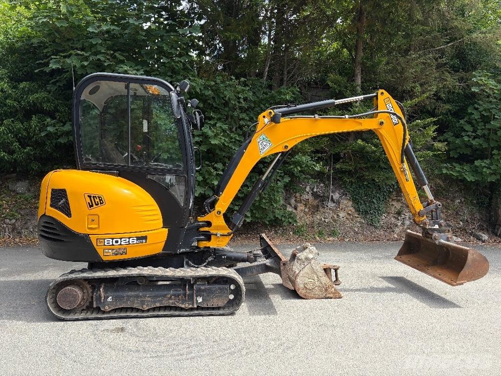 JCB 8026 CTS Mini excavadoras < 7t