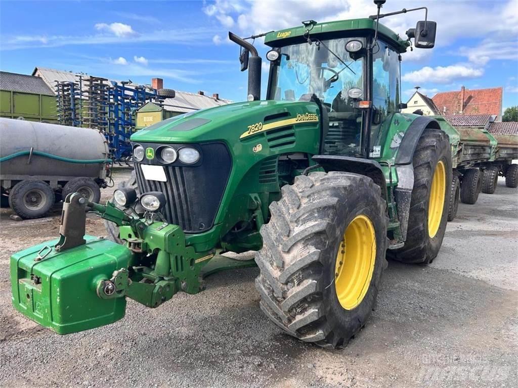 John Deere 7820 Tractores