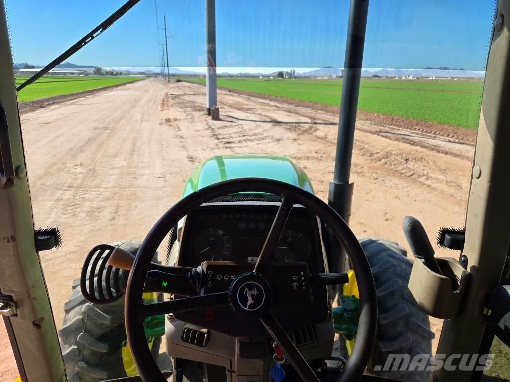 John Deere 6320 Tractores