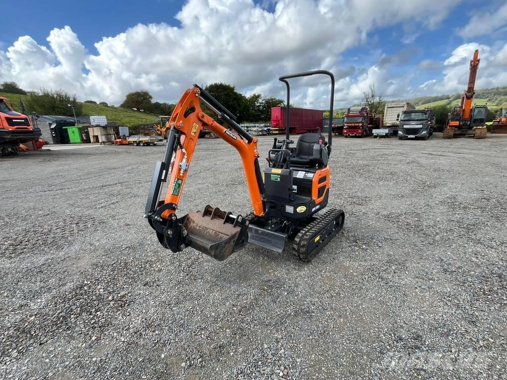 Develon DX 10 Z-7 Mini excavadoras < 7t