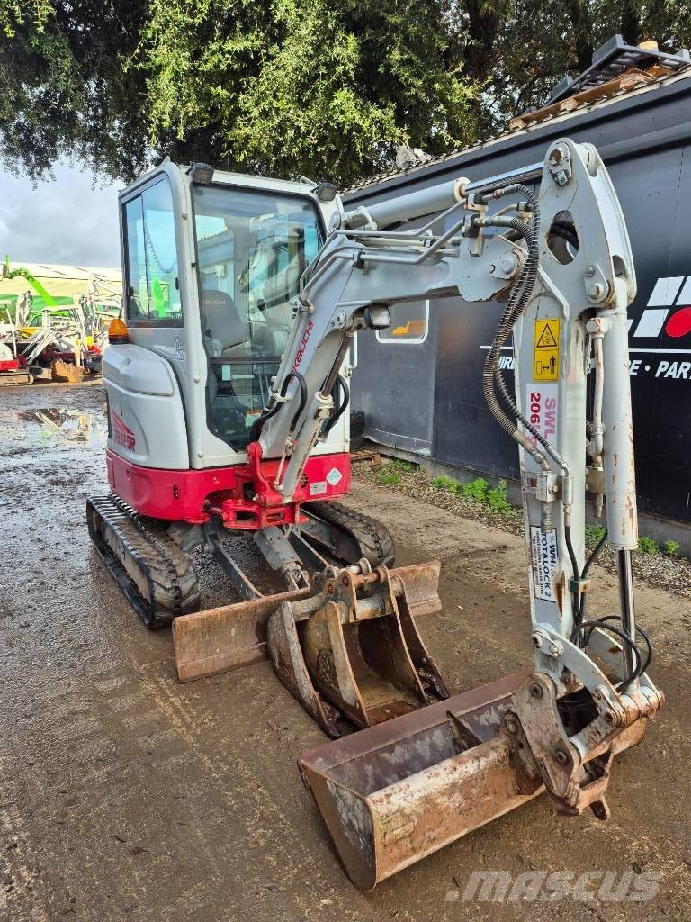 Takeuchi TB 325 R Mini excavadoras < 7t