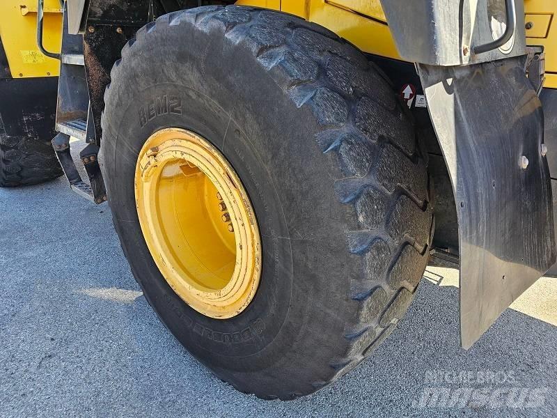 Komatsu WA 400-5 Cargadoras sobre ruedas