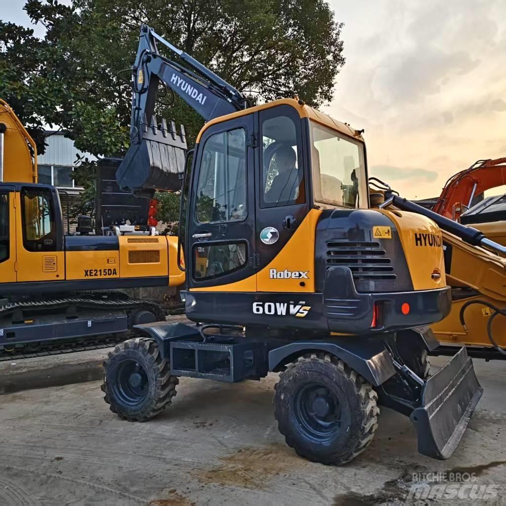Hyundai Robex 60 VS Mini excavadoras < 7t
