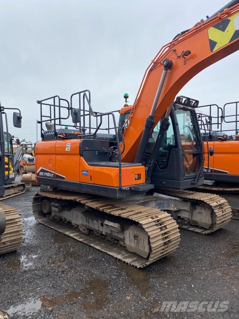 Doosan DX 140 LC Excavadoras de cadenas