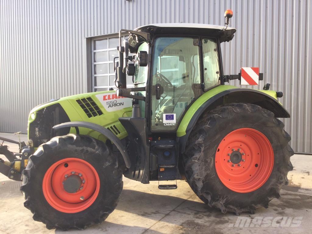CLAAS ARION 550 Tractores