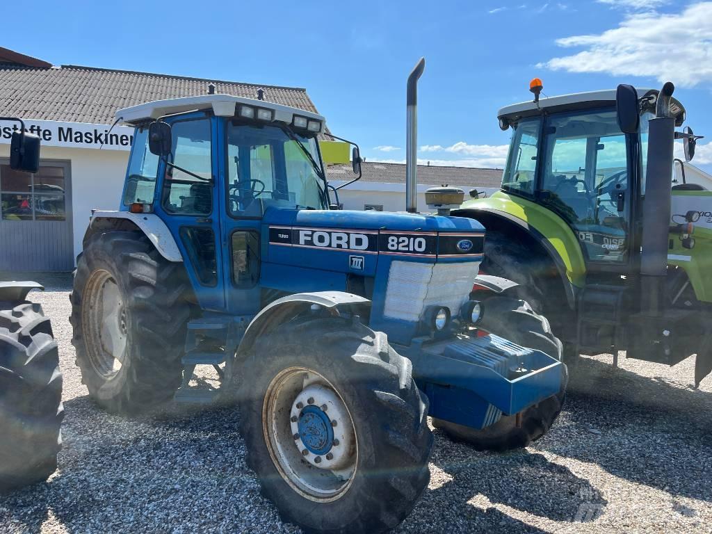 Ford 8210 Force III Tractores