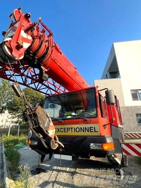 Liebherr LTM 1030-2 Grúas autopropulsadas