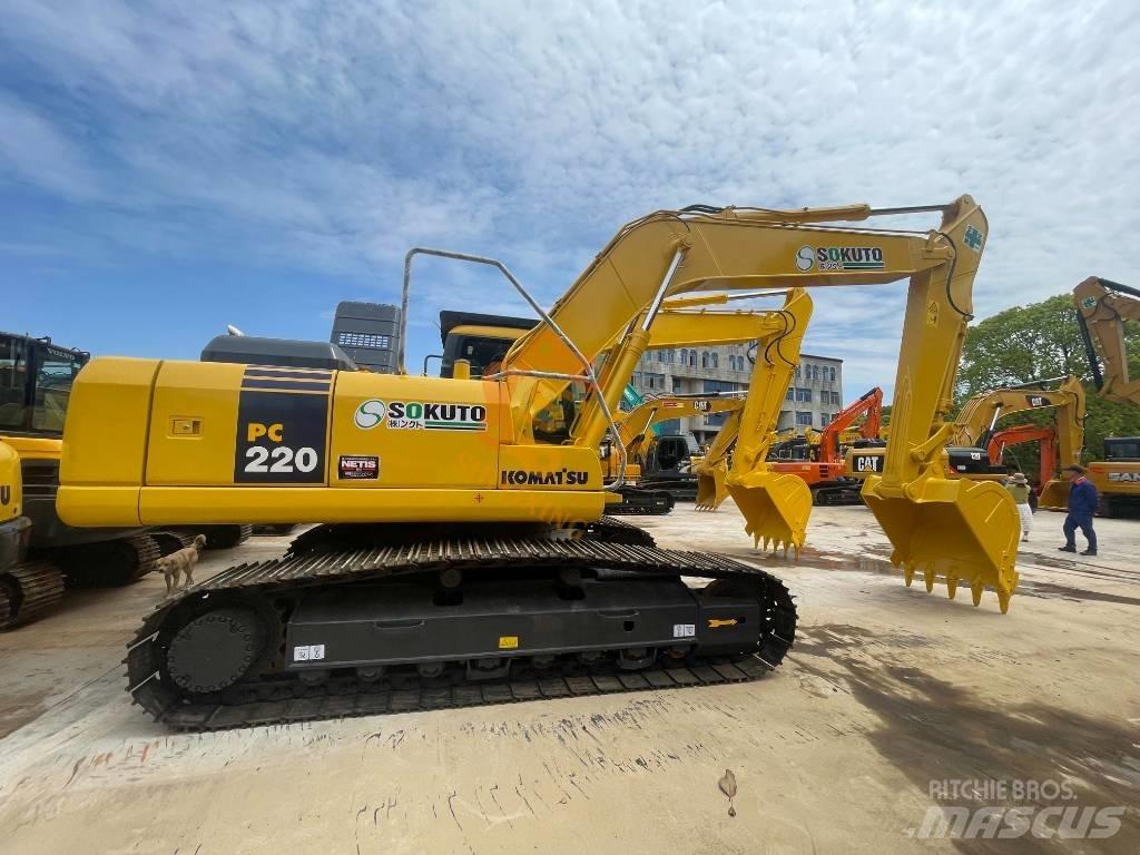 Komatsu PC 220-7 Excavadoras de cadenas