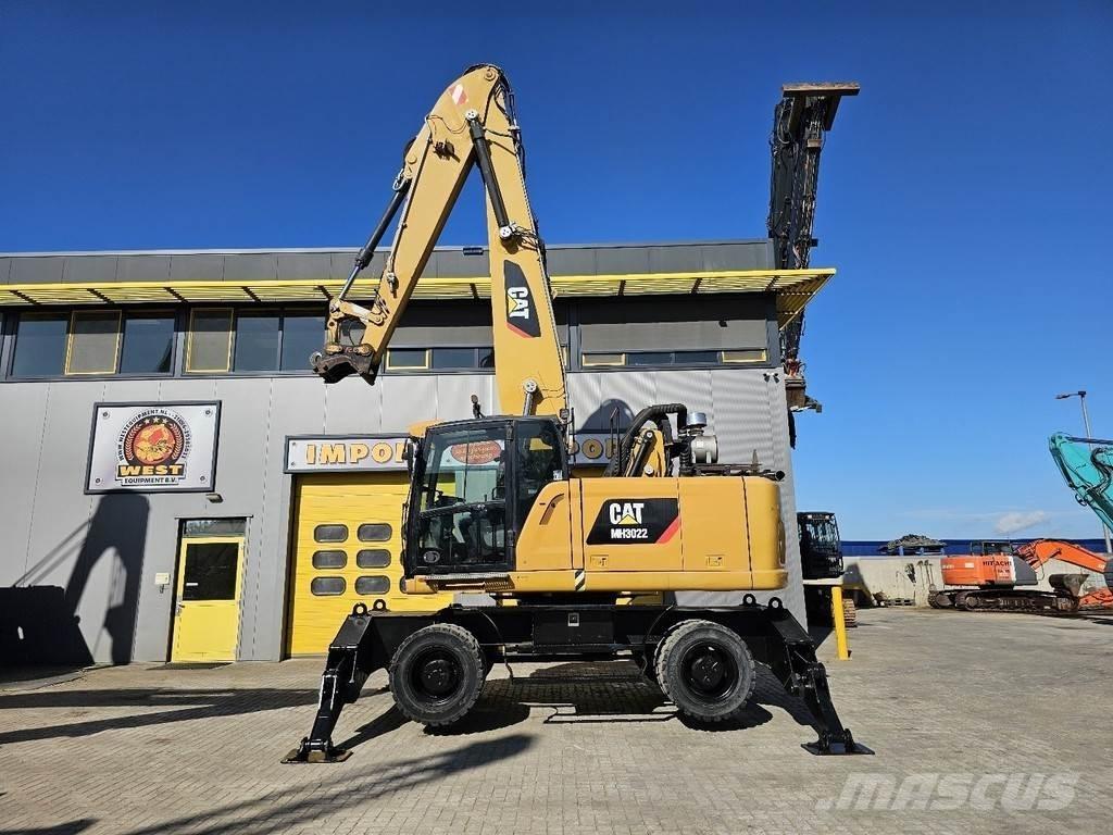CAT MH 3022 Excavadoras de ruedas