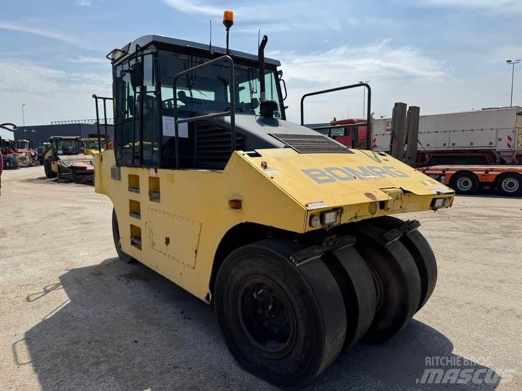Bomag BW 24 R Rodillos sobre neumáticos