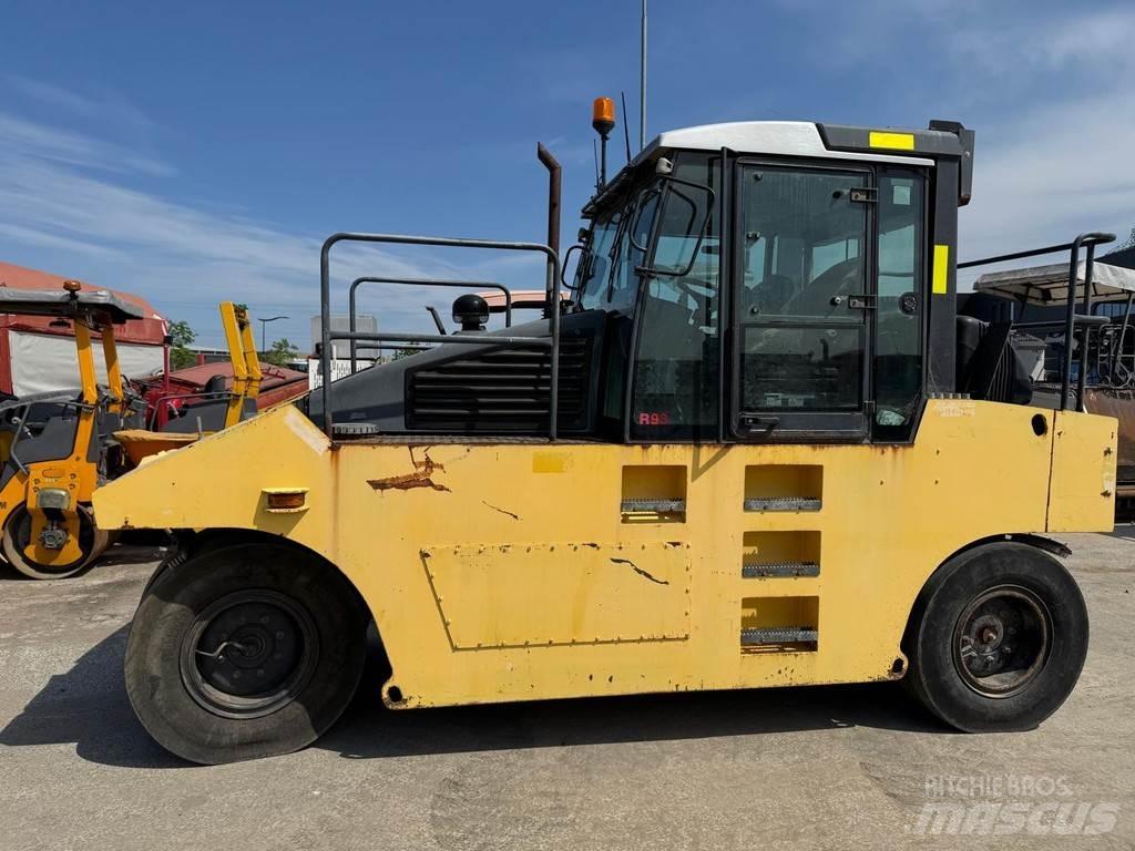 Bomag BW 24 R Rodillos sobre neumáticos