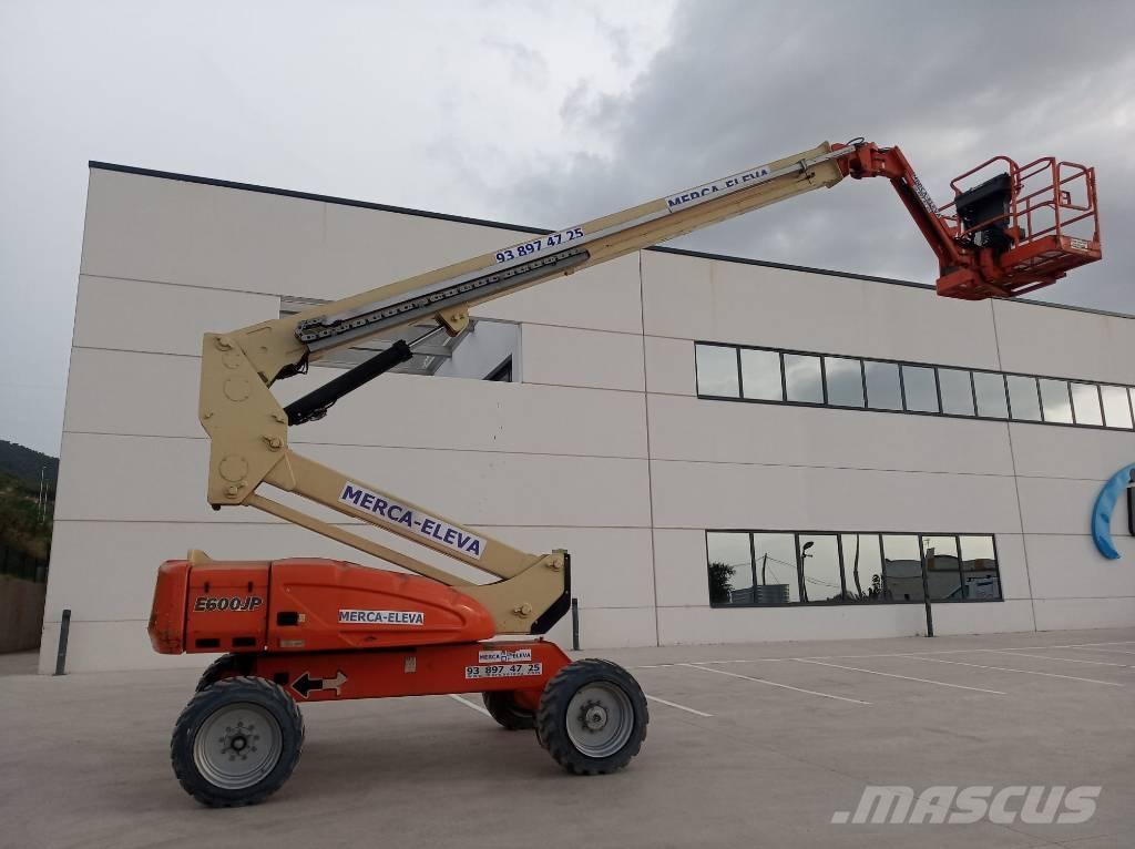 JLG E 600 JP Plataforma de trabajo articulada
