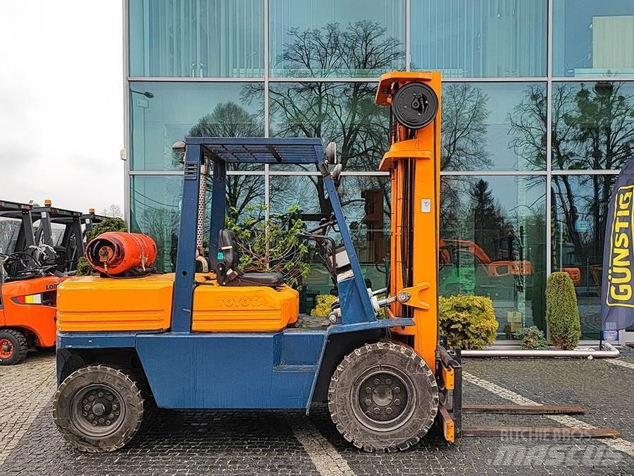 Toyota 02-5FG40 Carretillas LPG