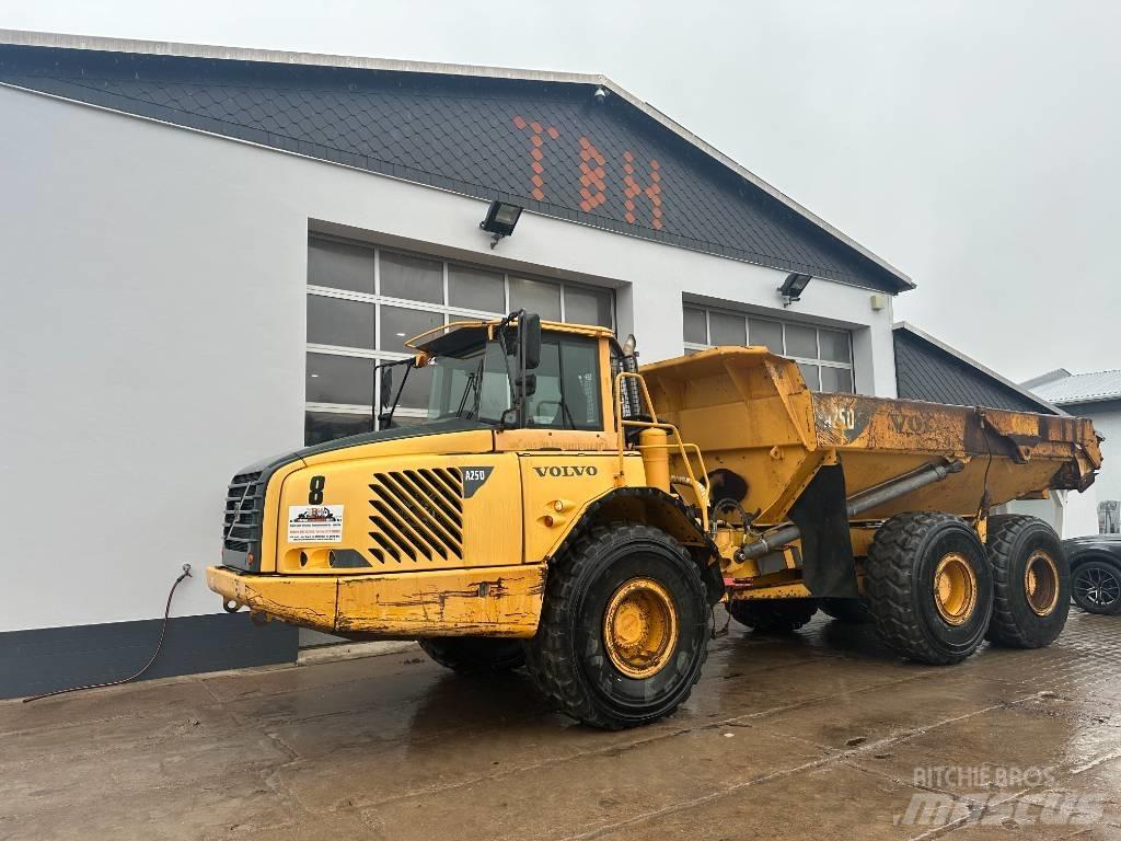 Volvo A 25 D Nr.8 Dúmpers articulados