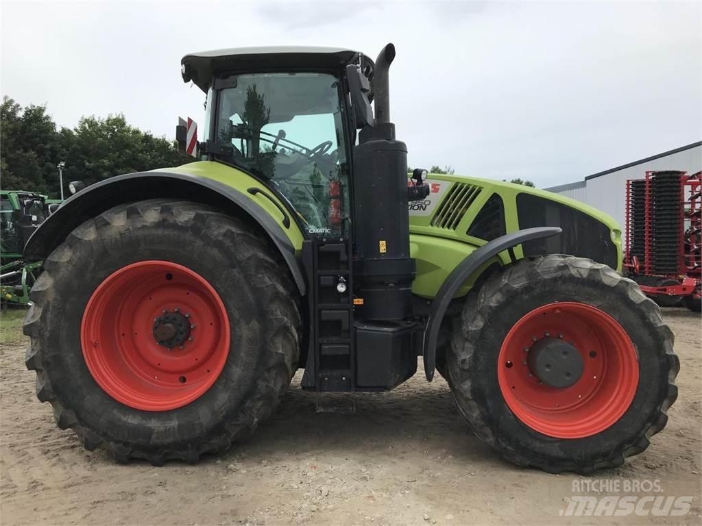 CLAAS Axion 950 Tractores