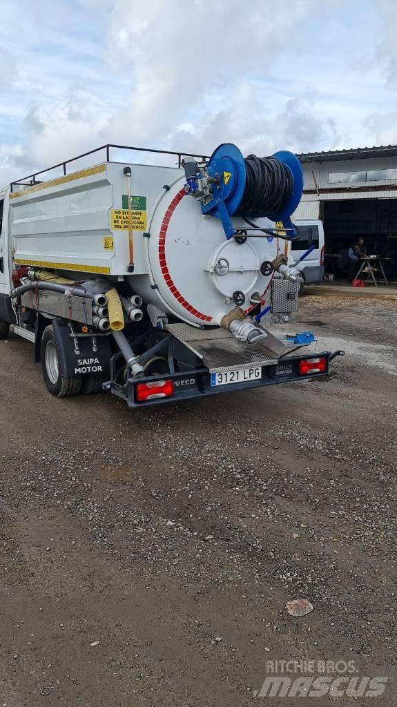 Iveco Daily 70C14GNC Equipo para recoger escombros