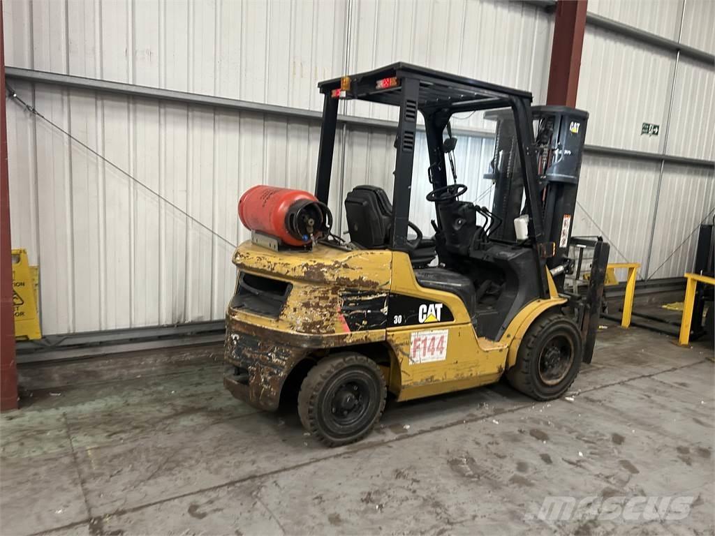 CAT GP30NT Carretillas LPG
