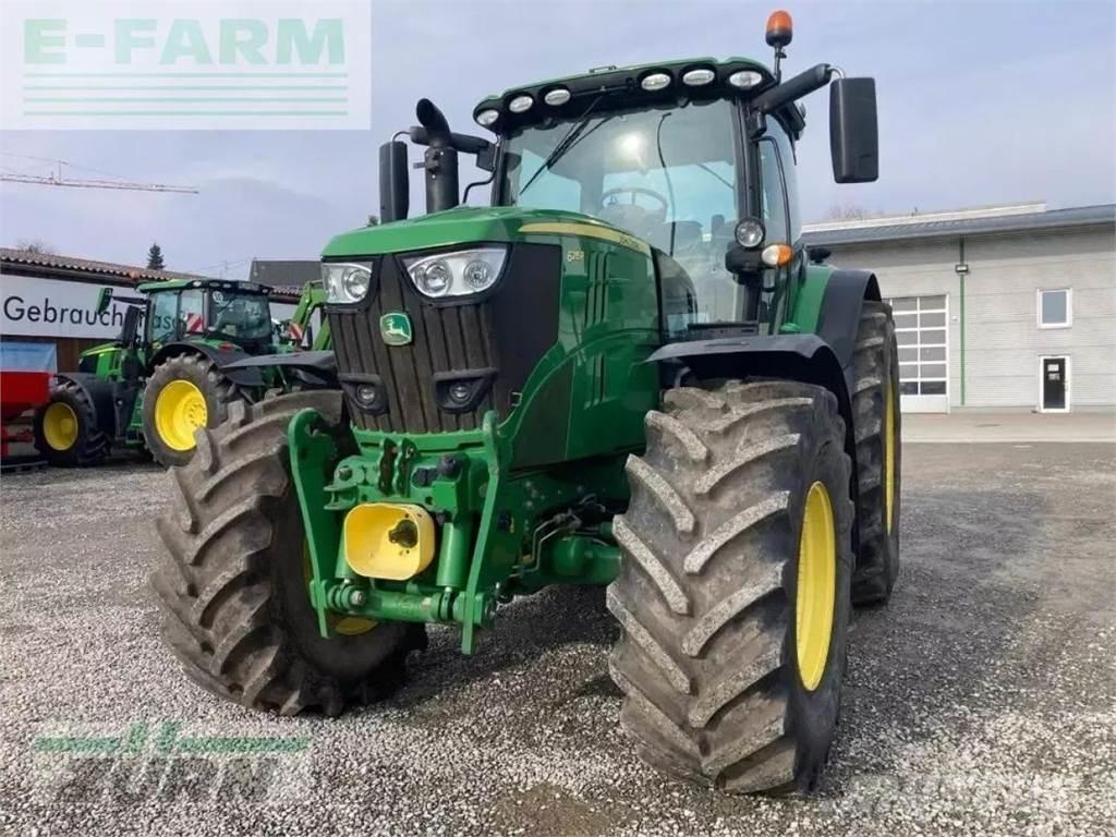 John Deere 6215r Tractores