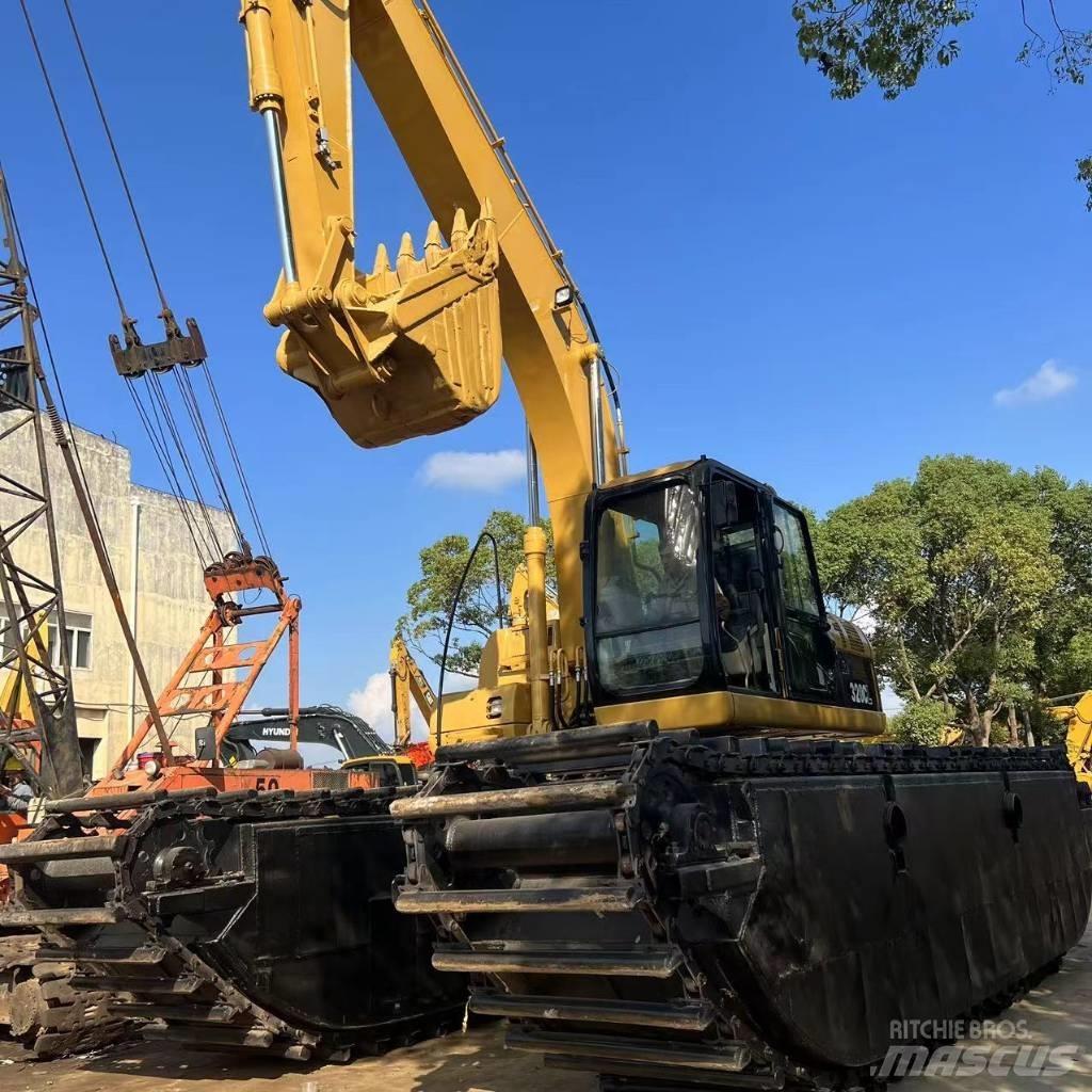 CAT 320 C Excavadoras anfibio
