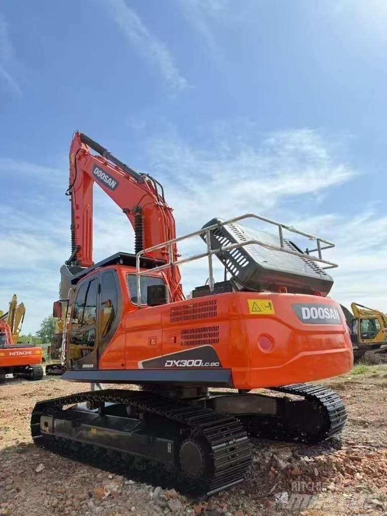Doosan DX300LC-9C Excavadoras de cadenas