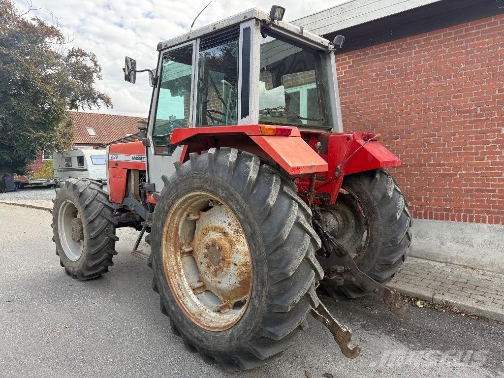 Massey Ferguson 699 Tractores