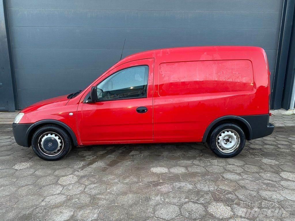 Opel Combo CDTI Furgonetas de caja cerrada