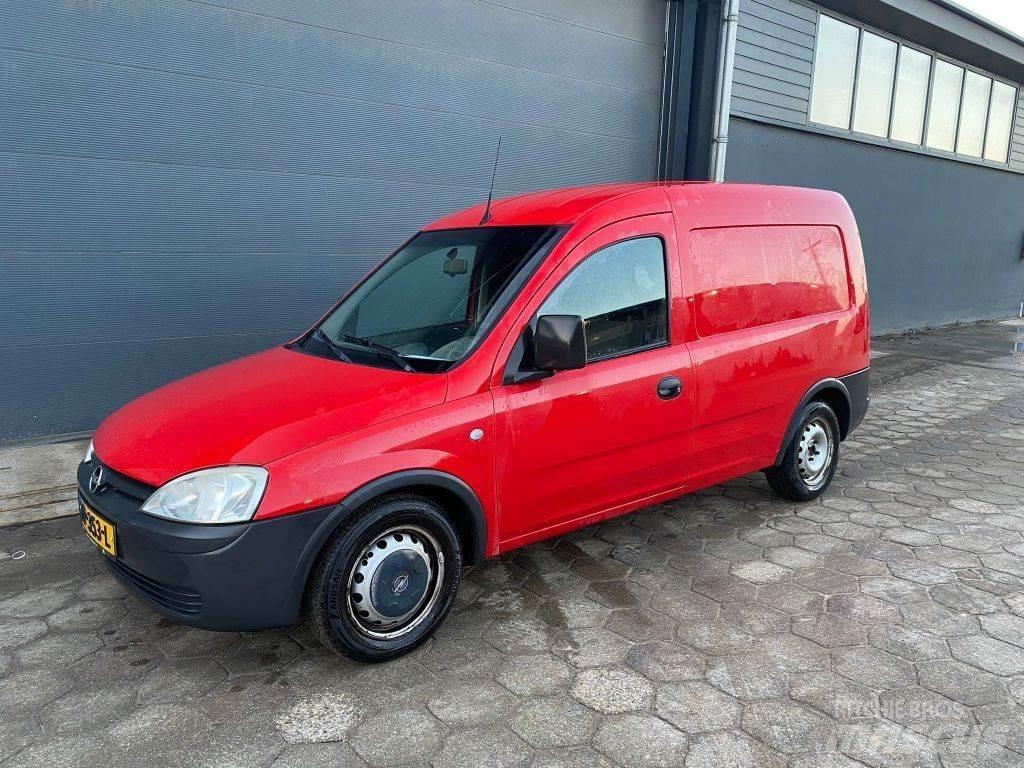 Opel Combo CDTI Furgonetas de caja cerrada