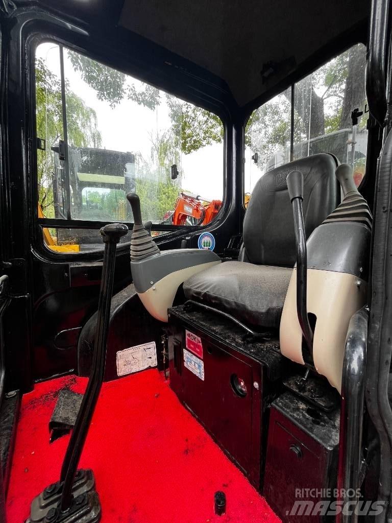 CAT 303 C CR Mini excavadoras < 7t