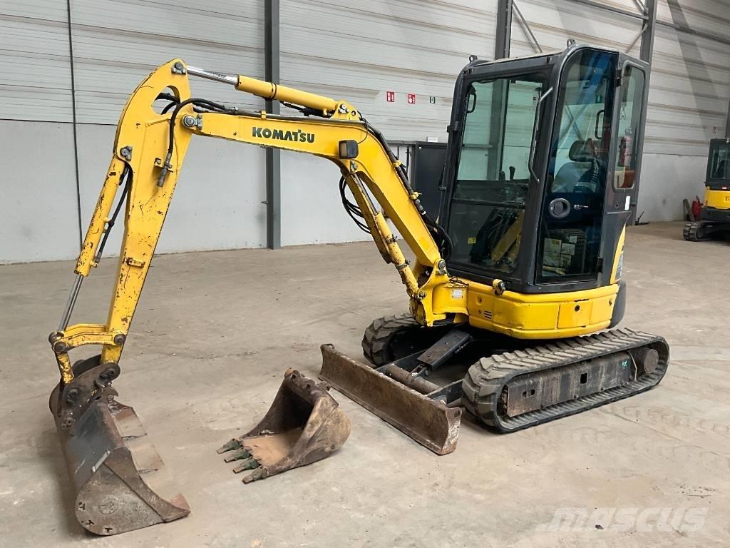 Komatsu PC 26 MR-3 Mini excavadoras < 7t
