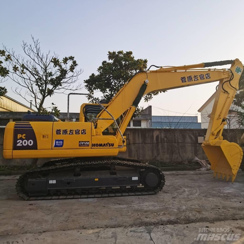 Komatsu PC 200-8 Excavadoras de cadenas