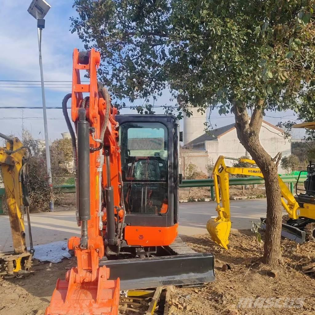 Kubota U 30 Mini excavadoras < 7t